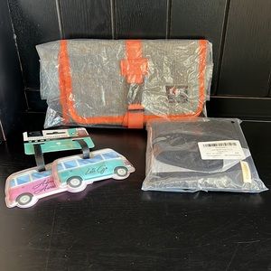 Travel accessories! 2 organizers and luggage tags-all new in packaging